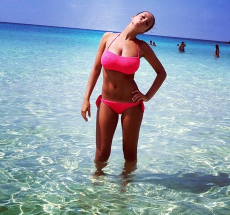 ukraine teen onlyfans sexy nudes pics