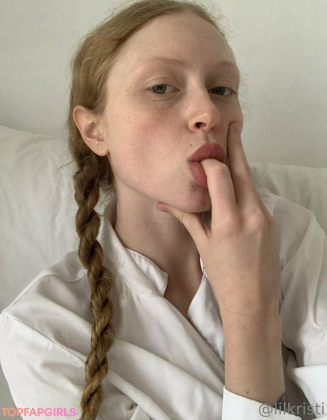 asian influencer onlyfans hot picture