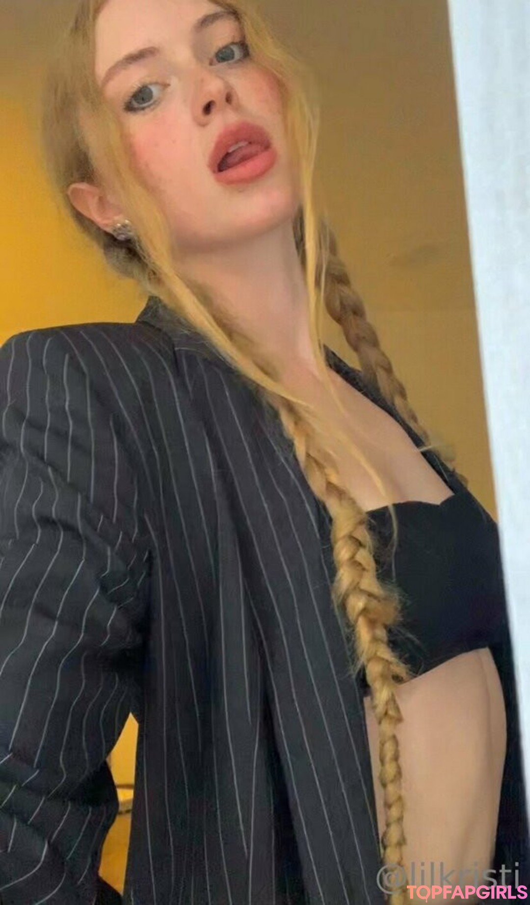 crossdresser onlyfans pretty pic