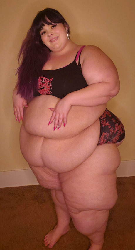 bubblybooty top actress photos