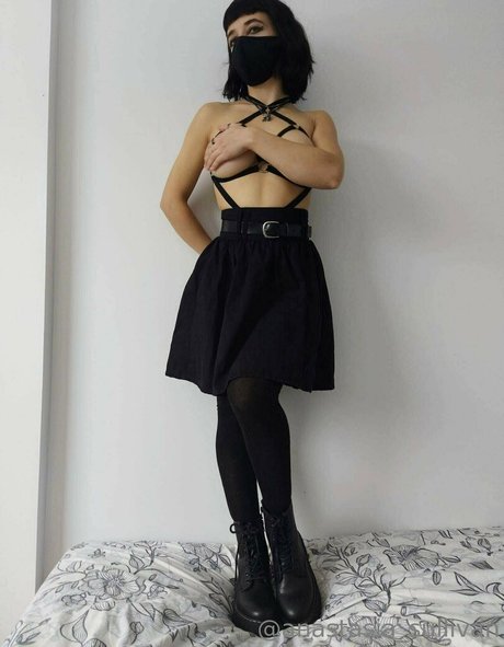 20 years old onlyfans sexy nudes img