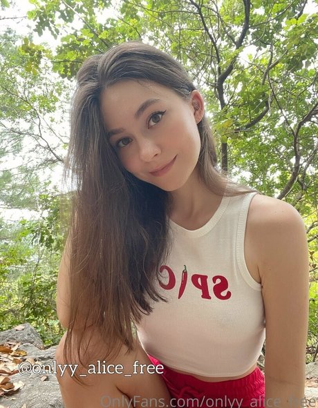 onlyalice free pornstar pretty photos
