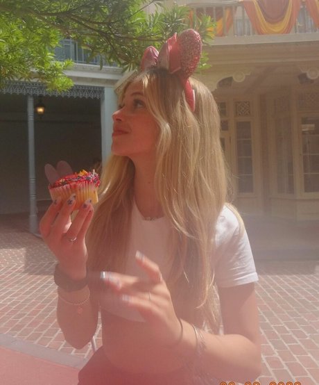 Lananegrini star photos