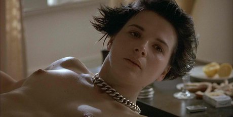 Juliette Binoche model adult photo