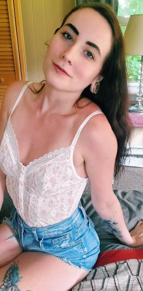 lynn myra free model beautiful images