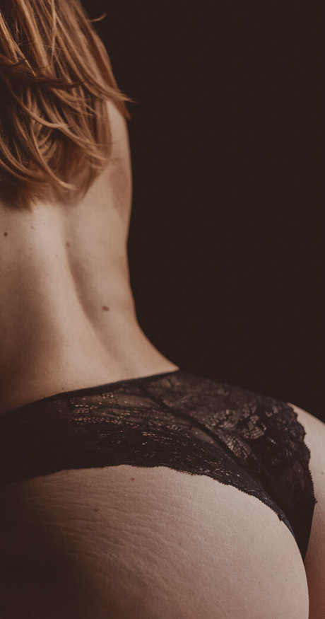 freckles onlyfans art nude photos