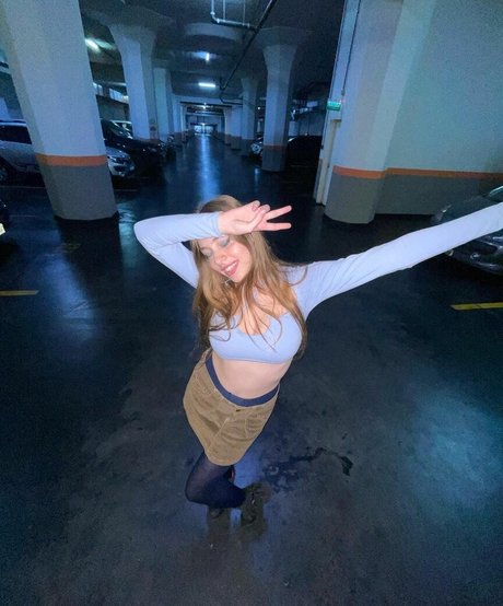 Mariela Vicenzi top model pics