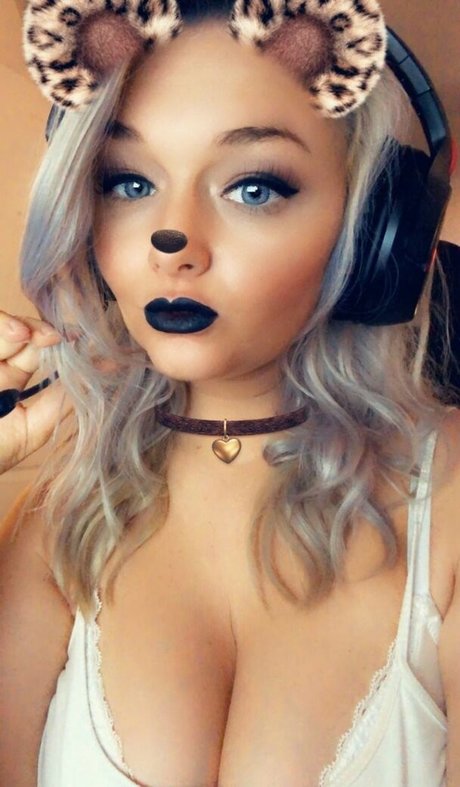 llannagg nudes pornstar galleries