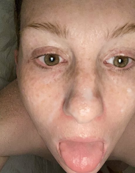 curvykgirl pornstar exclusive pic