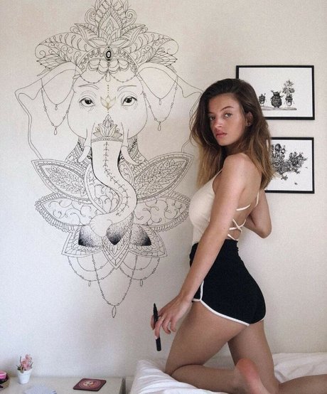 Noga Etin pornstar sex photo