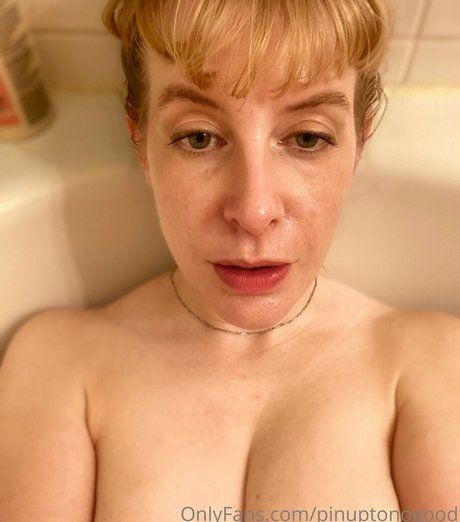 blonde famous onlyfans free images