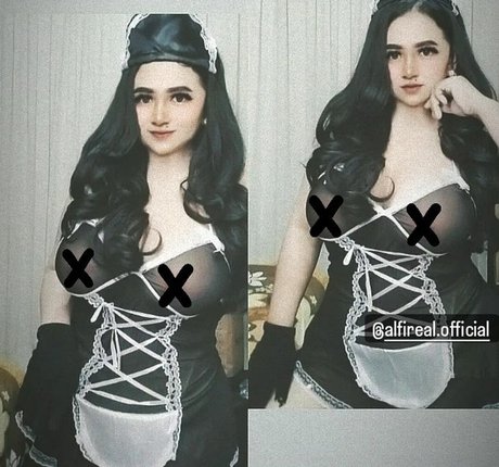 Alfi Ratu Melon sexy model pic