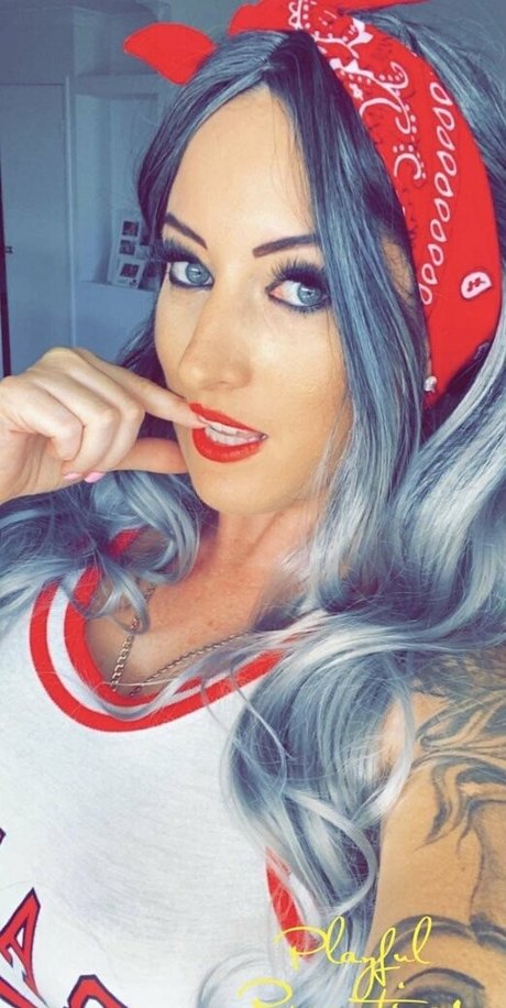 sizzorsister star adult img