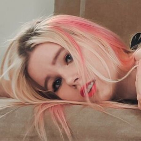 Vikneska perfect actress photo