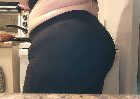 skinny redhead onlyfans hot xxx pic