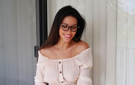 Bella Brookz best star galleries