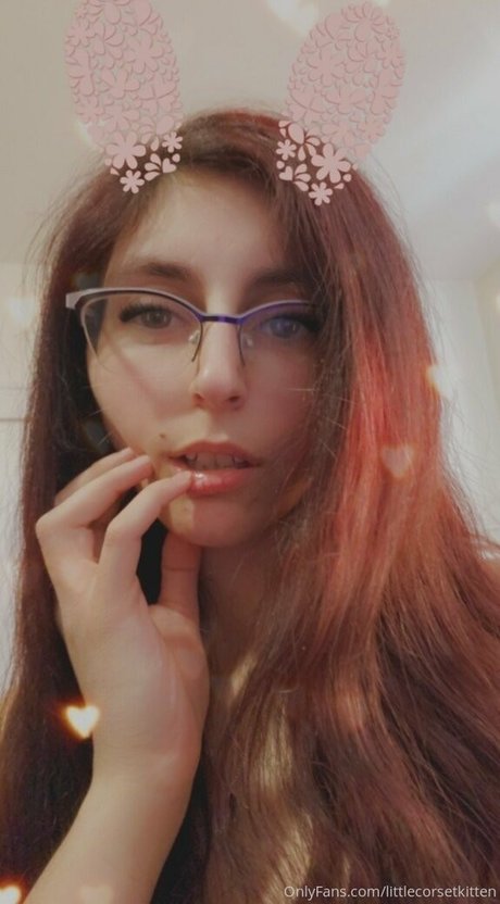 littleeevee66 sexy model pictures