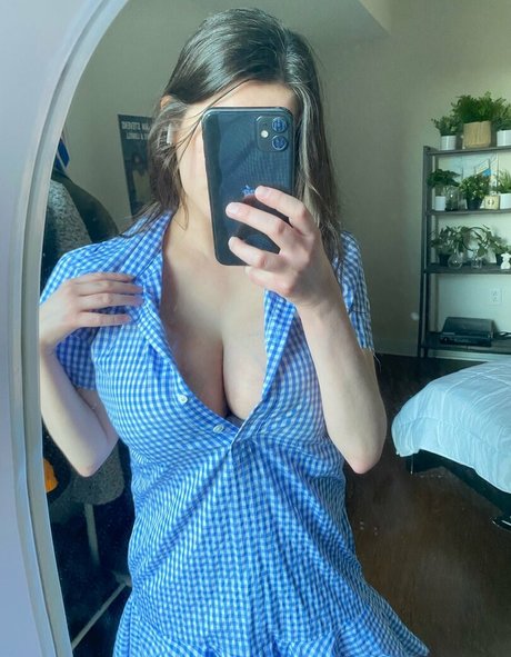 bathroom fuck onlyfans hot nude photos