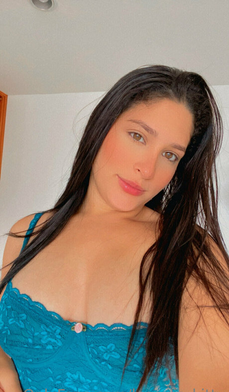 leannis kitty star erotic galleries