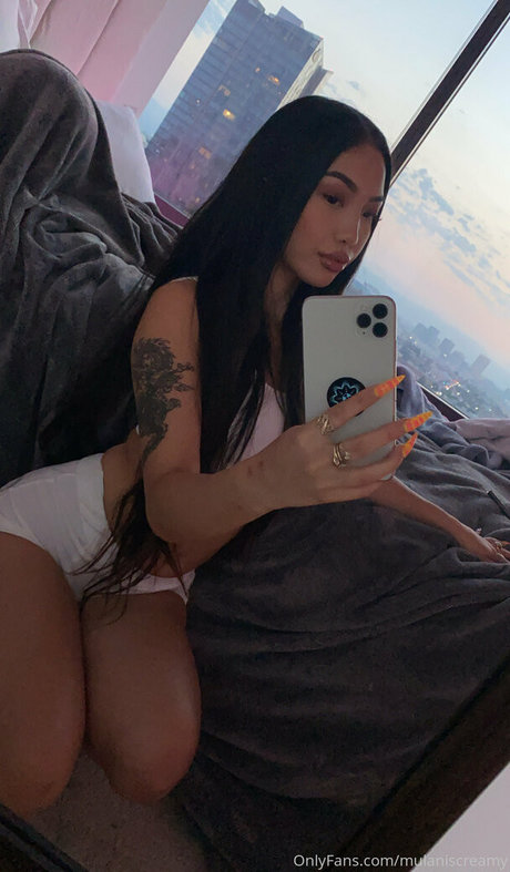 white shemale onlyfans hot picture