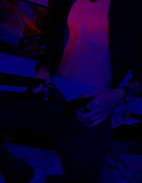 housewife onlyfans naked photo