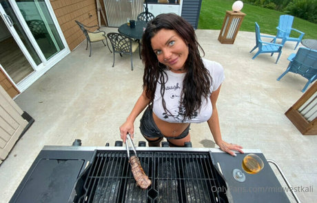 midwestkali hd pornstar photo