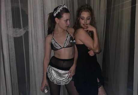 pregnant milf onlyfans hot nude pic