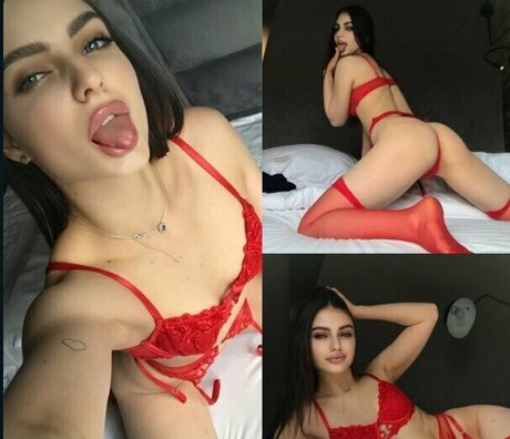 white pussy onlyfans xxx pic