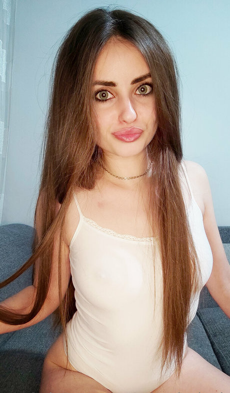 miracle leah model porn pic