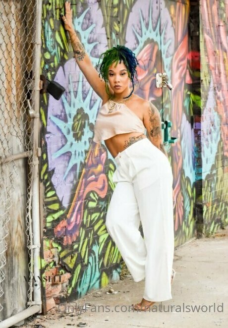 blonde famous onlyfans pretty photos