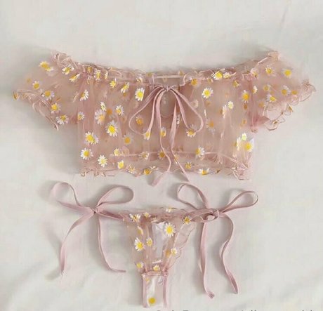 alise ssmith model xxx picture