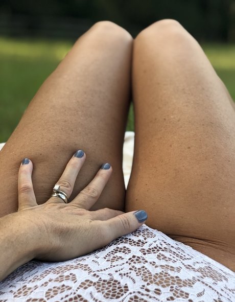 amateur latina onlyfans free naked archive