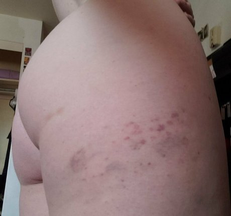 silksaliva model hot images