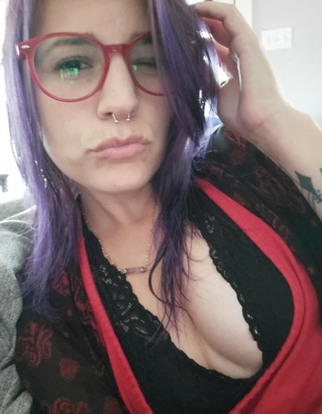 petitetreat_ pornstar nude photos