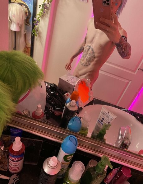 kingdaddykitten star nude img