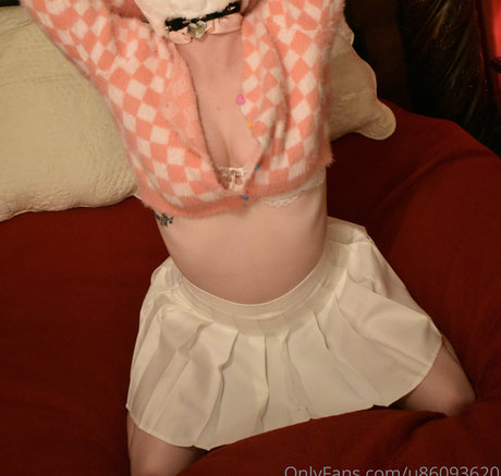 abbierosery Profile Pic