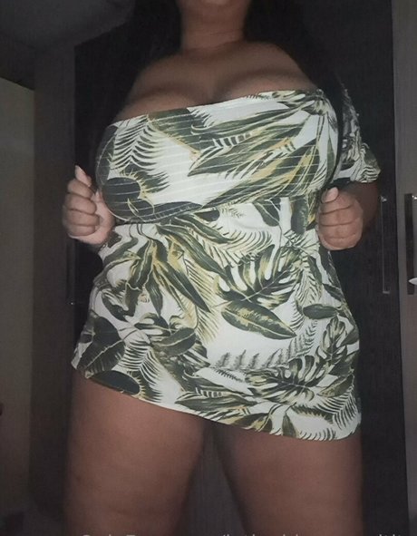 curvylatinakay1 model pretty picture