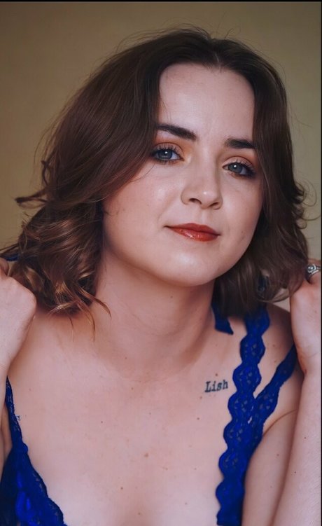 ashleywhitecams naked star pictures