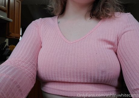 ashleywhitecams pornstar pretty pic