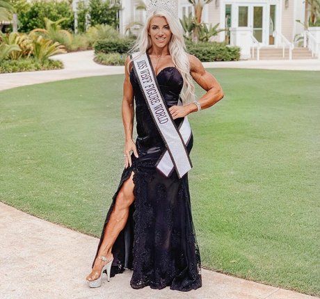 tall milf onlyfans free sex pics