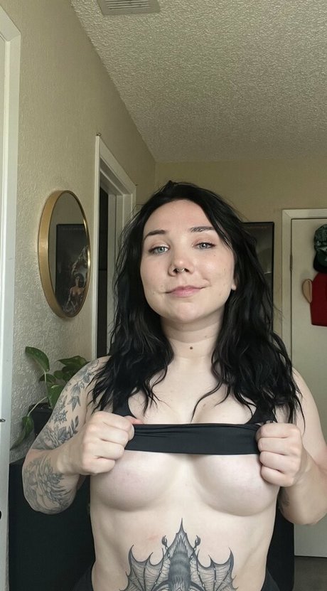 Glizzy McGuire model xxx pics