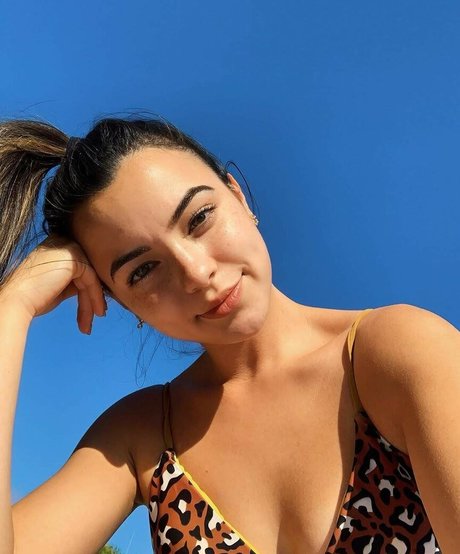 Merrell Twins star galleries