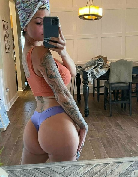 naughtylittleparker star naked picture