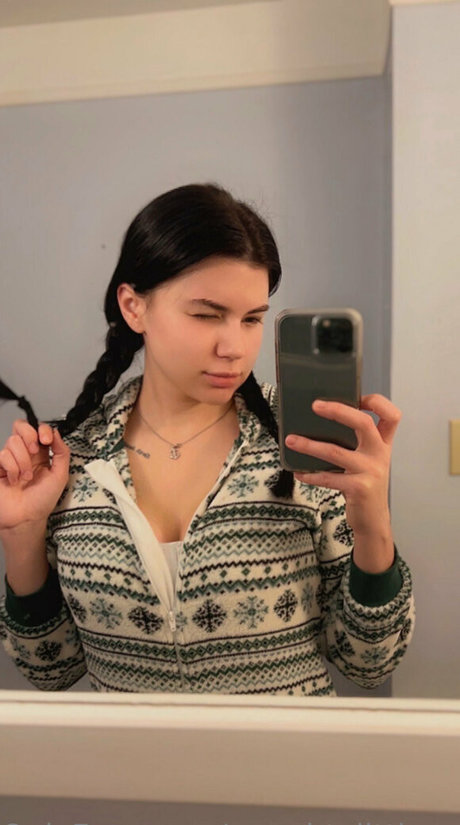 naughtylittleparker star pretty img