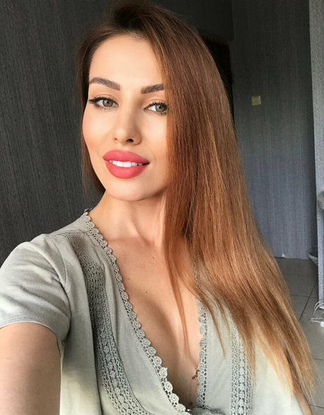 carolmommy nude actress galleries