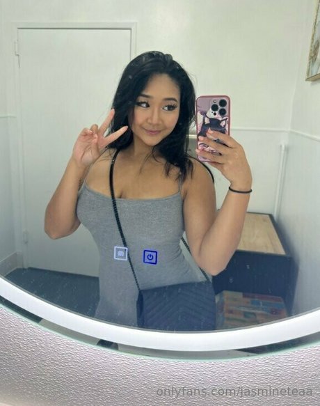 jasmineteaa model free pic