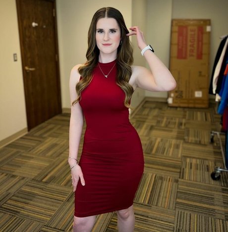 Local TV Presenters perfect model pics