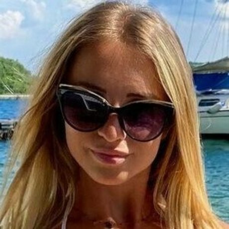 meriarreghini pornstar adult picture