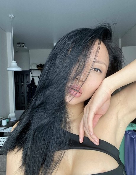 lina xena high quality model pics