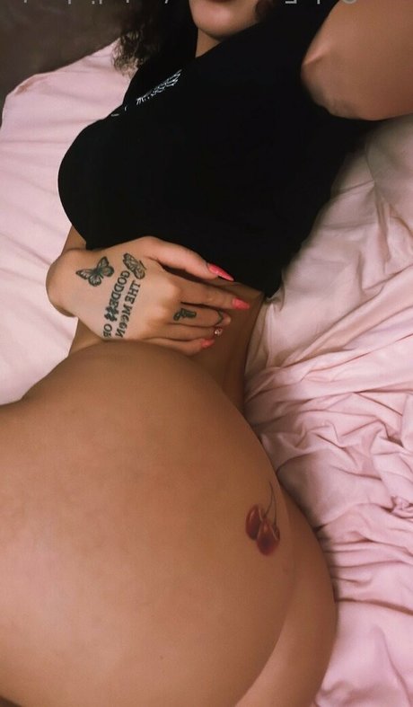 NatalieBratz exclusive pornstar picture